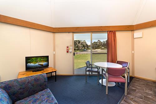 The Station Hotel Jindabyne Habitación foto