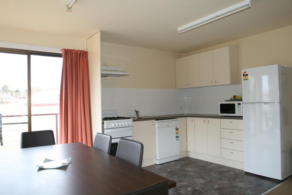The Station Hotel Jindabyne Habitación foto