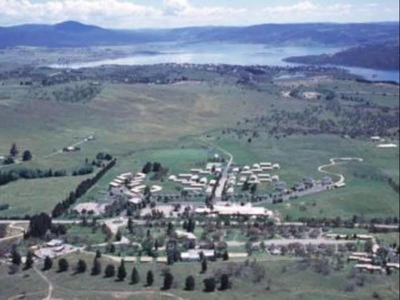 The Station Hotel Jindabyne Exterior foto